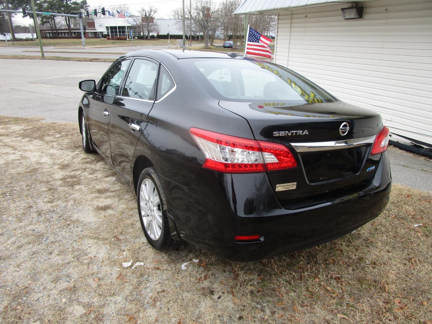 2014 Black Nissan Sentra S 6MT (3N1AB7AP6EY) with an 1.8L L4 SFI DOHC 16V engine, 6-Speed Automatic transmission, located at 2553 Airline Blvd, Portsmouth, VA, 23701, (757) 488-8331, 36.813889, -76.357597 - Photo#7